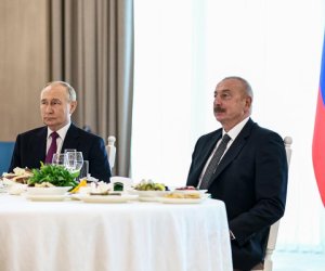 Путин и Алиев все еще не встретились - Заявление Пескова