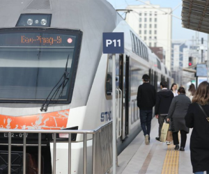 İlin ilk 8 ayında sərnişindaşımada 20% artım qeydə alıb