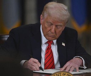 Трамп официально переименовал Пентагон в Министерство войны