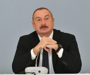 Əgər Rəsulzadə, Nərimanov, Bağırov sağ olsaydılar,Əliyevi bütün əsrlərin lideri adlandırardılar - Zahid Oruc Əgər Rəsulzadə, Nərimanov, Bağırov sağ olsaydılar,Əliyevi bütün əsrlərin lideri adlandırardılar - Zahid Oruc