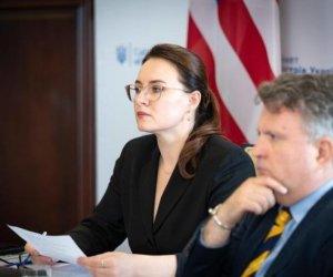 Киев призвал к санкциям против нефтяных гигантов России