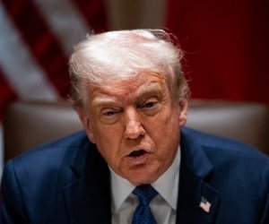 Трамп впервые отреагировал на атаку российских дронов на Польшу