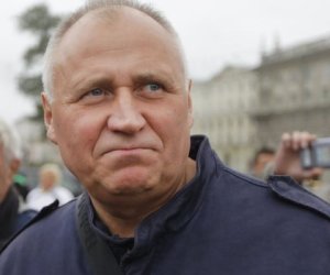 Освобожденный оппозиционер Статкевич отказался покидать Беларусь