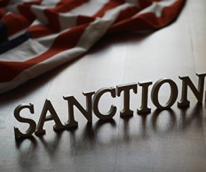 Америка наказывает иностранные компании за поставки в Россию