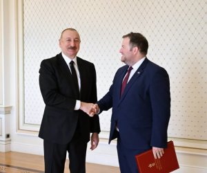 Великобритания объявила о стратегическом партнерстве с Азербайджаном