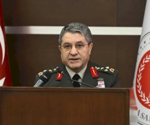 Selçuk Bayraktaroğlu Azərbaycana gəlib