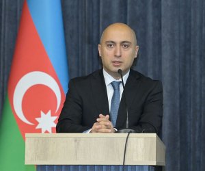 MİQ imtahanında minimal bal toplamayan məzunlar üzrə universitetlər məsuliyyət daşımalıdır - Nazir