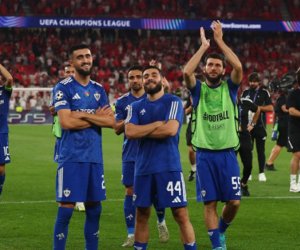 Deputatlar "Qarabağ" futbol klubunu təbrik ediblər