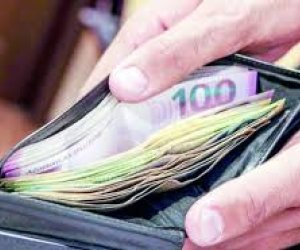 Azərbaycanda əhalinin nominal gəlirləri 7,4% artıb