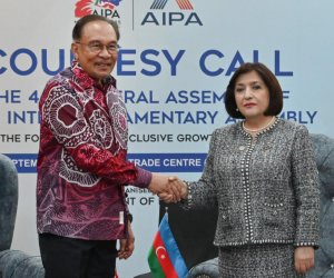 Sahiba Gafarova met with Malaysian PM