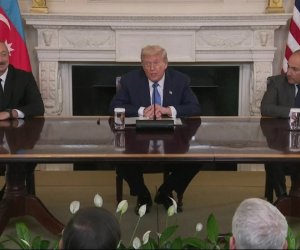 Трамп рассказал, как проходили переговоры с Алиевым и Пашиняном