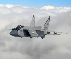 Российские МиГ-31 вторглись в Эстонию - Oбновлено