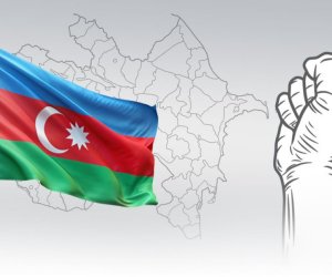 Bu gün Azərbaycanda Dövlət Suverenliyi günüdür