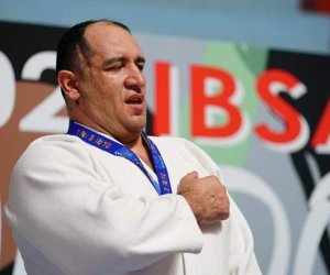İlham Zəkiyev 9-cu dəfə Avropa çempionu olub