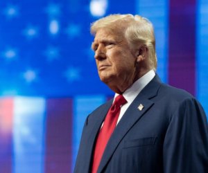 Трамп обещает Польше защиту