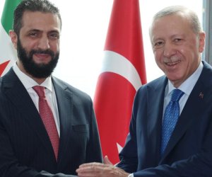 Ərdoğan Suriyanın prezidenti ilə görüşüb