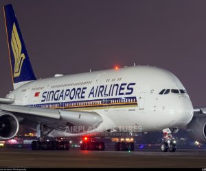 А380 Singapore Airlines совершил экстренную посадку в Баку