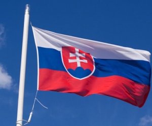 Словакия заблокировала новый пакет санкций ЕС против РФ