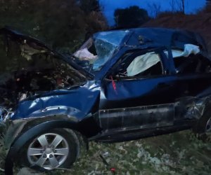 Xaçmazda avtomobil çaya aşıb,yaralananlar var