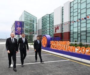 Prezident Yevlax Olimpiya İdman Kompleksinin açılışında iştirak edib