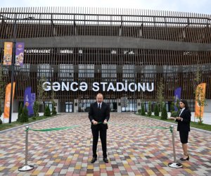 Prezident Gəncə şəhər stadionunun açılışında - Yenilənib