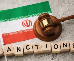 EU freezes Iranian banks’ assets