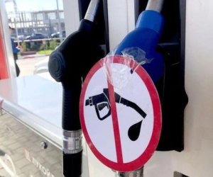 В Крыму заморозили цены на бензин на фоне пустых АЗС