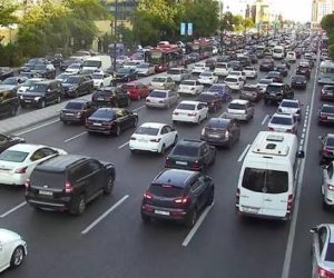 Bakıda 16 istiqamətdə tıxac var