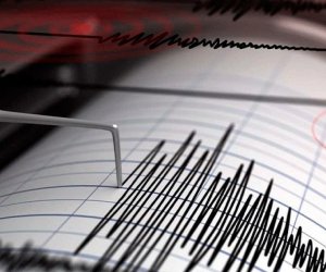 Up to 60 feared dead in strong quake in Philippines