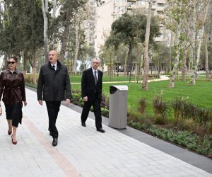 Əliyev və birinci xanım Mehriban Əliyeya parkın açılışında iştirak ediblər