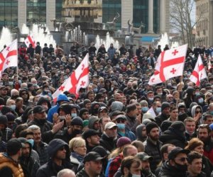 Оппозиция Грузии готовит крупный митинг. Власти предупредили