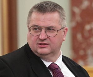 Оверчук посетит Азербайджан для участия в трехсторонней встрече с Ираном