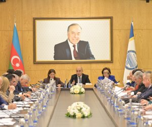 Azərbaycan ali təhsil və elm sahəsində yeni inkişaf prioritetlərini müzakirə edib