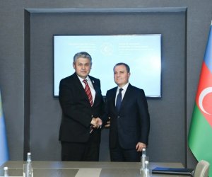 Главы МИД Азербайджана и Казахстана обсудили укрепление стратегического партнёрства