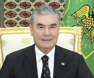 Qurbanqulu Berdiməhəmmədov Azərbaycana gəlib