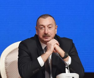İlham Əliyev TDT-yə üzv ölkələrin birgə hərbi təlimlərinin keçirilməsinitəklif edib
