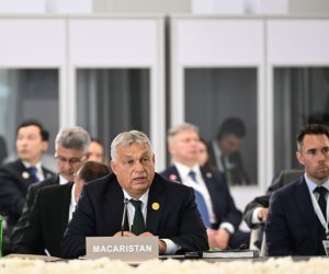Орбан: Тюркские страны говорят о мире, пока Европа воюет