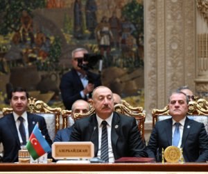 CIS chief says Aliyev and Pashinyan held warm talks in Dushanbe