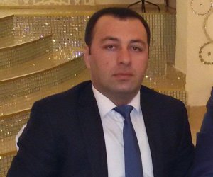 Bakıda gömrükçü öz mağazasında öldürülüb