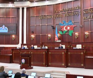 
Milli Məclisin növbəti iclasının gündəliyi açıqlanıb