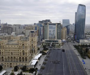 
Zəfər Günü hərbi parad olacaq, hazırlıq məşqləri keçirilir