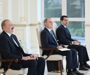 
Prezident: Azərbaycanla Fransa arasında anlaşılmazlığa səbəb olan məsələlər keçmişdə qaldı