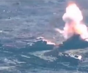 Украинцы разбили российскую колонну бронетехники