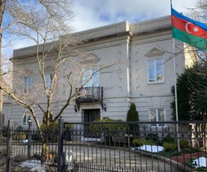 Посольство Азербайджана в США увеличило число дней консульского приема