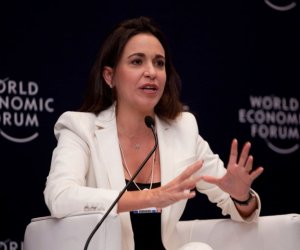 Лауреат Нобелевской премии мира позвонила Нетаньяху