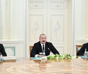Azərbaycan üzərindən Ermənistana yüklərin tranzitinə qoyulan məhdudiyyətlər götürülüb - Prezident