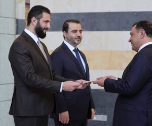 Харазян вручил грамоты аш-Шараа