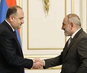 Пашинян и Чиковани обсудили вашингтонскую декларацию