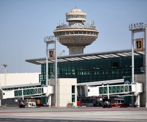 Plane from Baku lands in Yerevan ahead of civil society meeting