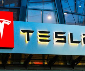 Tesla təxminən 13 min avtomobilini geri çağırır